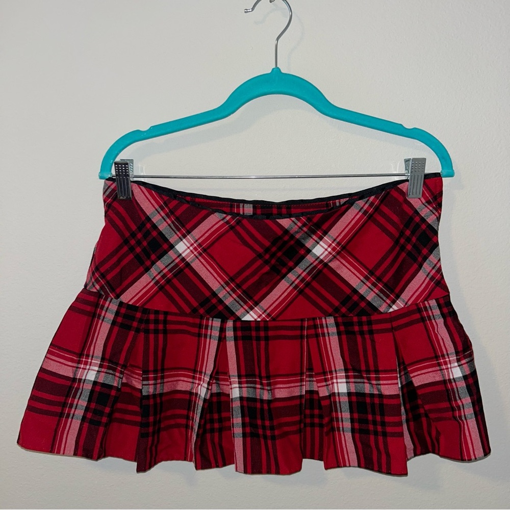 Red Plaid Pleated Mini Skirt